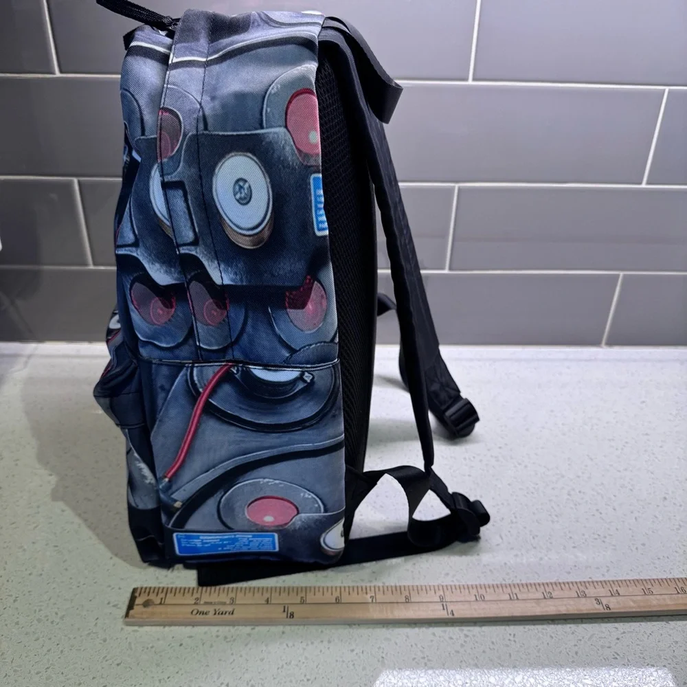 Kids / teen Graphic Print Backpack NWOT - Picture 5 of 16
